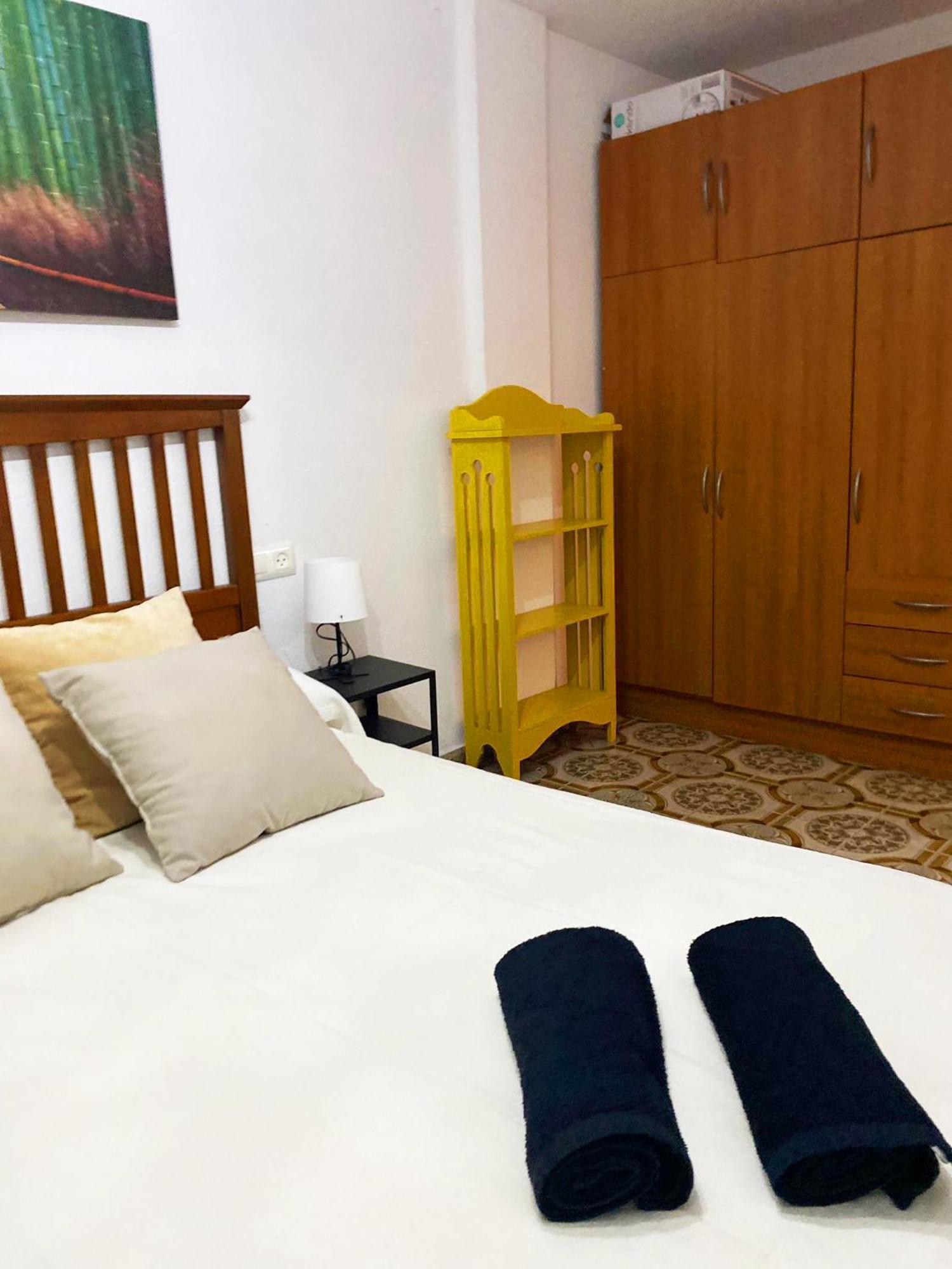 Valencia Well Located Shared Apartment Kültér fotó